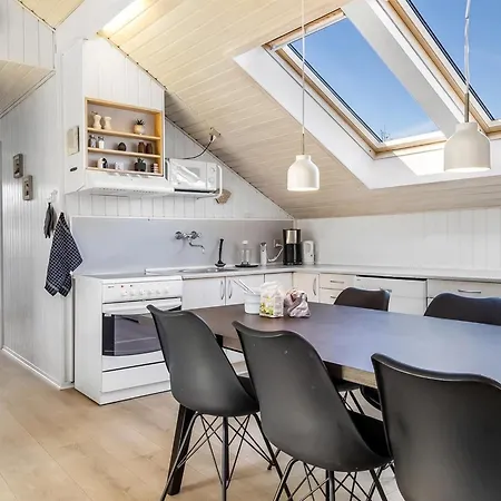 Aika - 450m From The Sea By Interhome Hejls